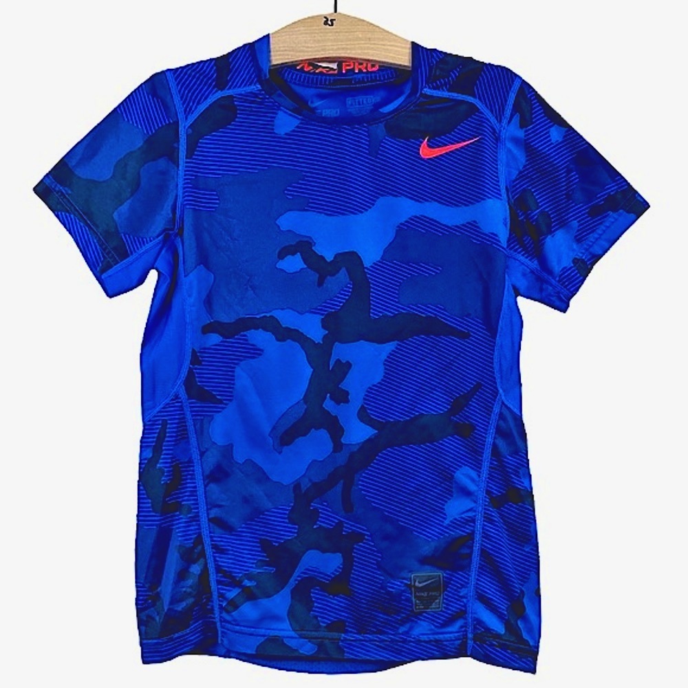 NIKE PRO Combat HyperCool Max Fitted DriFit Blue Camo Printed SS Training Shirt